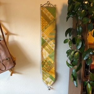 VTG Embroidered Tapestry Floral Butterfly Wall